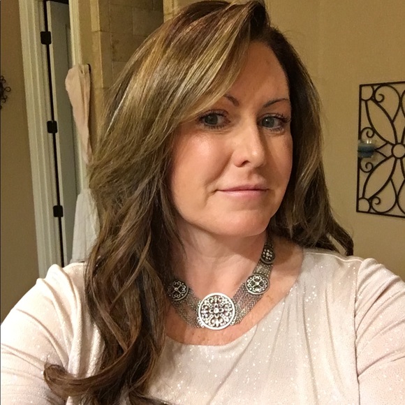 Meet your Posher, Mary - Picture 1 of 1